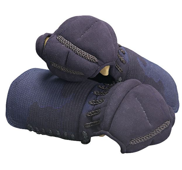 「源心 (げんしん)」4ミリ人工革ミシン剣道防具甲手【剣道防具・小手・篭手】【ﾐｼﾝ刺･機械刺】