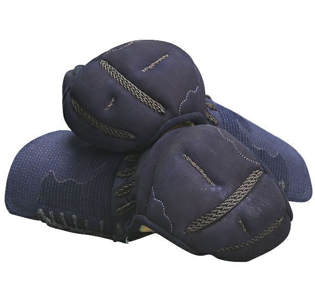 「源心（げんしん）」4ミリ紺鹿革ミシン剣道防具甲手【剣道防具・小手・篭手】【ﾐｼﾝ刺･機械刺】