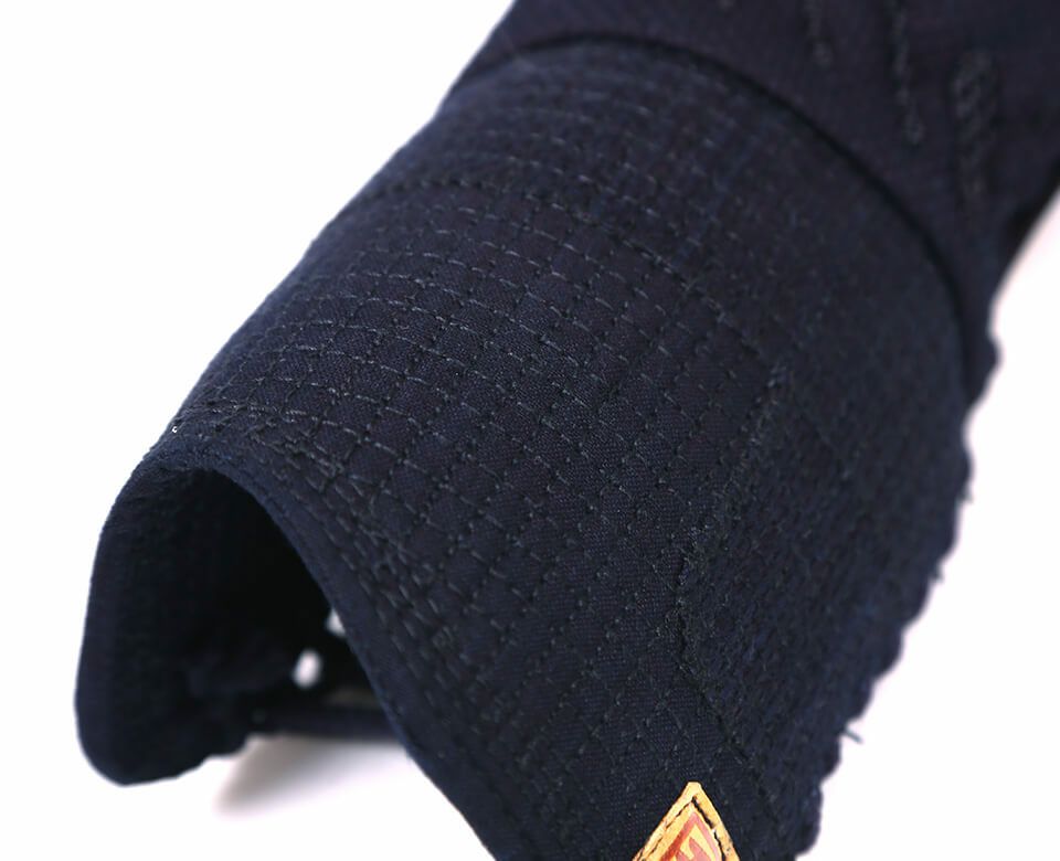 「天」エリート6㎜十字刺織刺剣道防具 甲手単品【小手・ﾐｼﾝ刺･機械刺・十字刺】