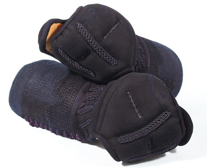 一分二厘紺革 手刺剣道防具「源匠(げんしょう)」