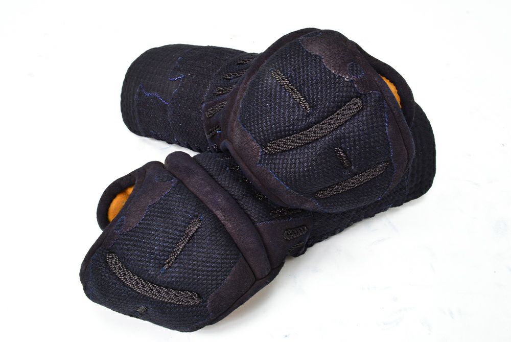 二分五厘織刺 手刺剣道防具「源斗(げんと)」