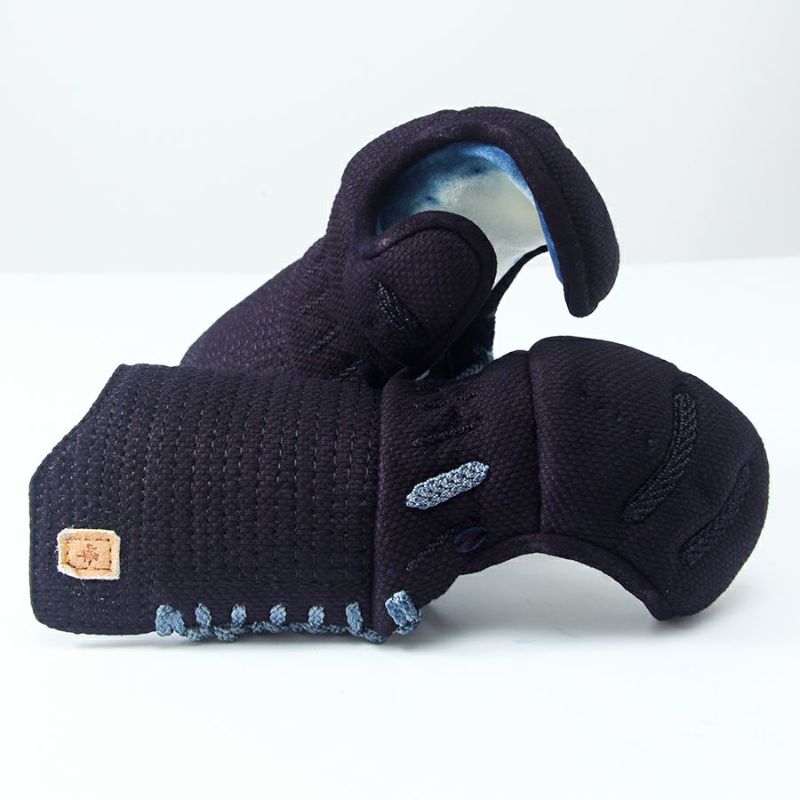 「峰 プレミアムフィット」5ｍｍミシン織刺 ピッチ刺 剣道防具 甲手単品【小手・ﾐｼﾝ刺･機械刺】