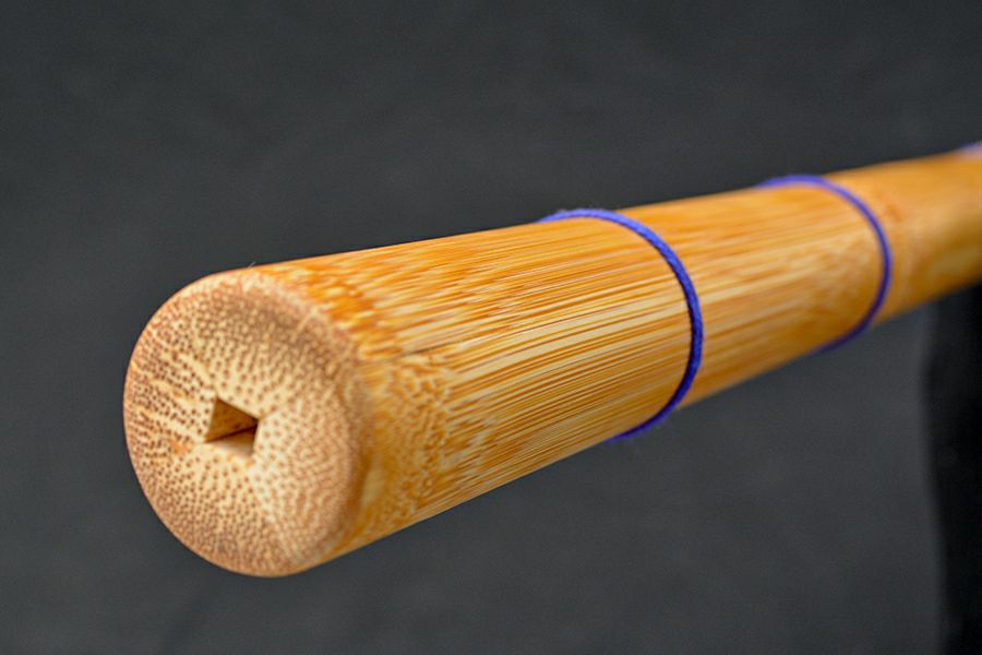 手削り 立面古刀型 真竹 竹刀 39 「源（みなもと） 金印」 39男子サイズ（大学・一般）【剣道竹刀・SSPシール貼付・古刀型】